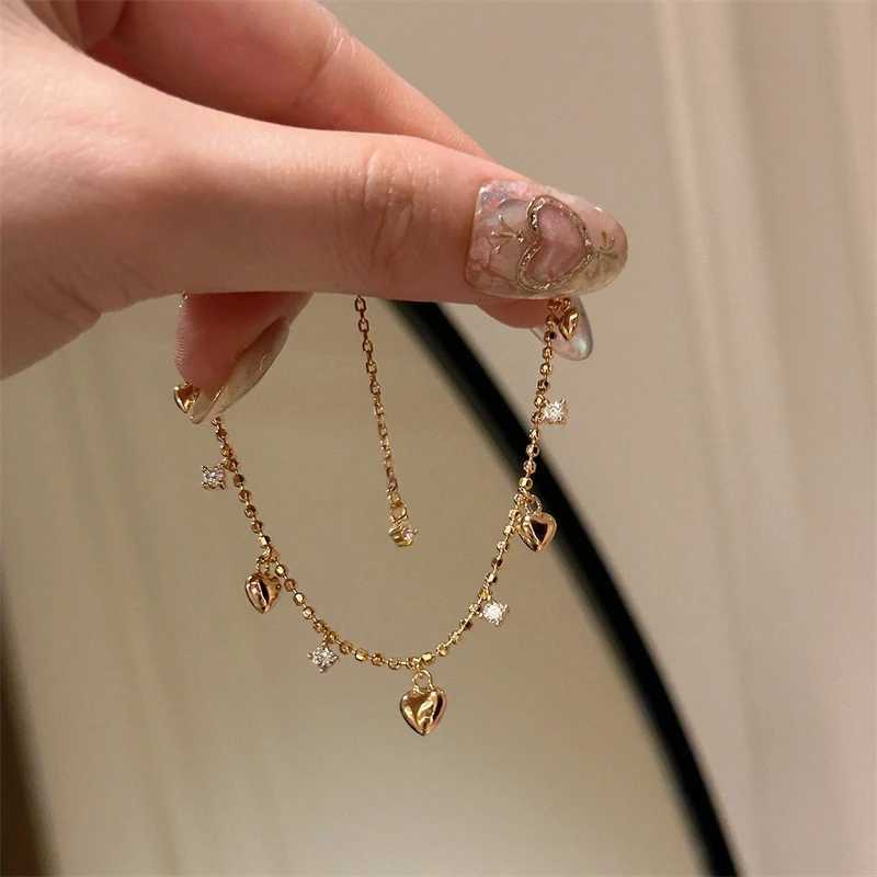 Korean Delicate Heart Beads Shiny Zircon Water Drop Bracelet For Women Simple Love Heart Beaded Adjustable Chain Bangle JewelryT251110