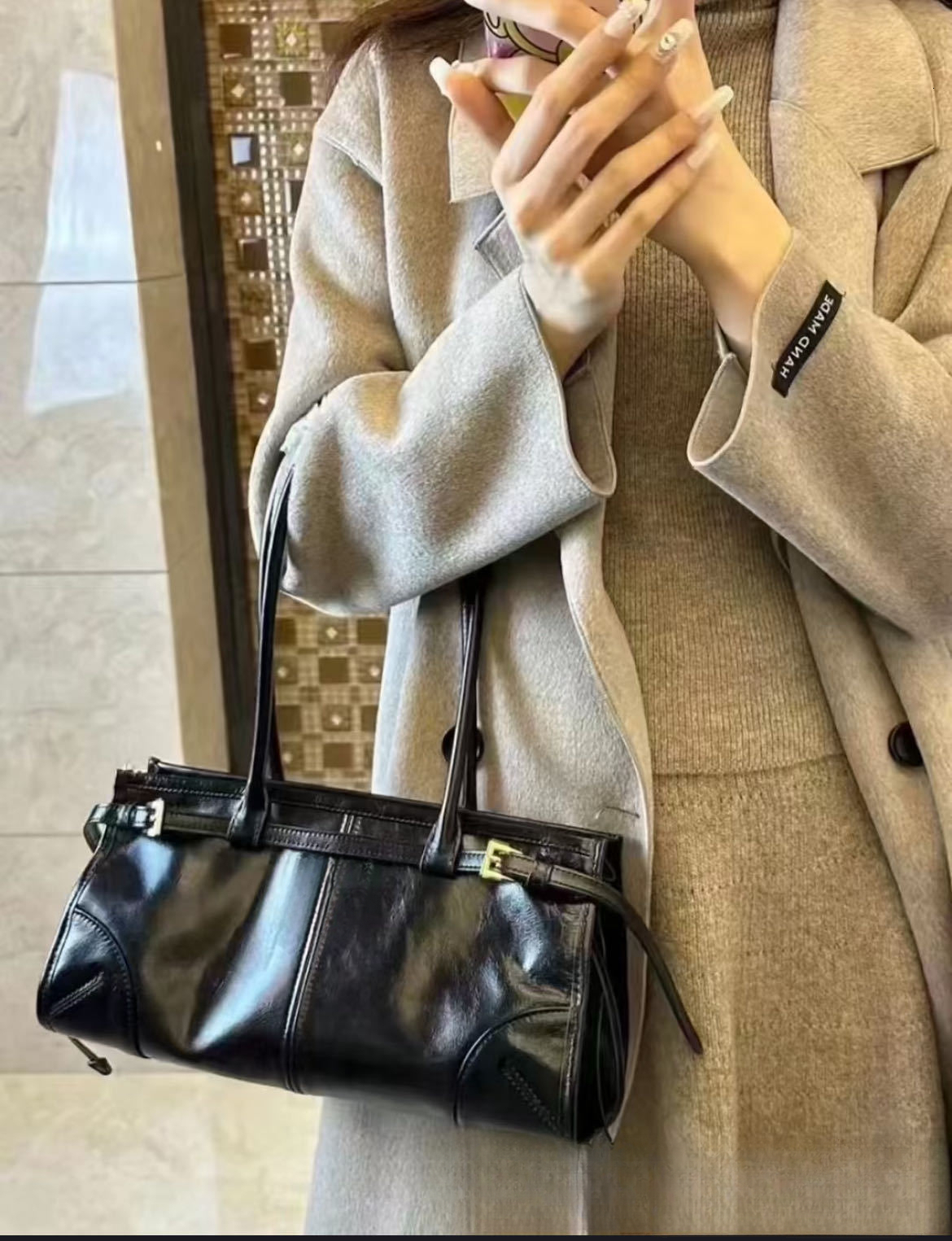 New Black Fashion Trendy Designer Bag Oil Wax Leather Exquisite Luxury Handbag Soft Leather Underarm Bag Spicy Girl Motorcycle Bag Women Shoulder Bag