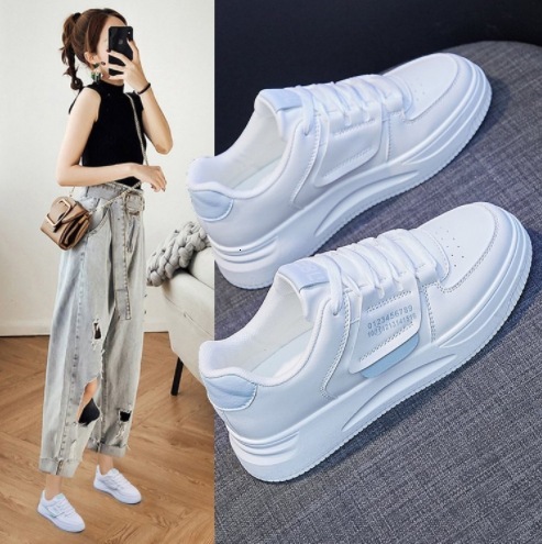 2025 New Thick Bottom Korean Edition Casual Sports Designer Fashion Board Shoes for Women