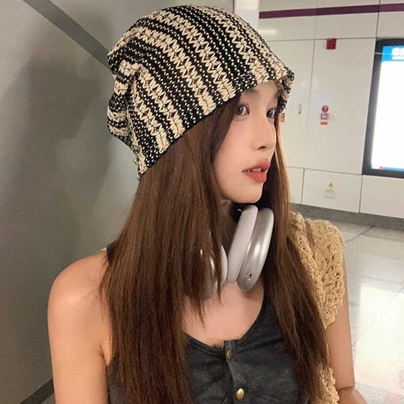 Hollow Knitted Beanies Hats For WomenMen Summer Crochet Striped Skullies Cap Outdoor Famela Cover Head Cold Caps Ear Hat BonnetXJ251110