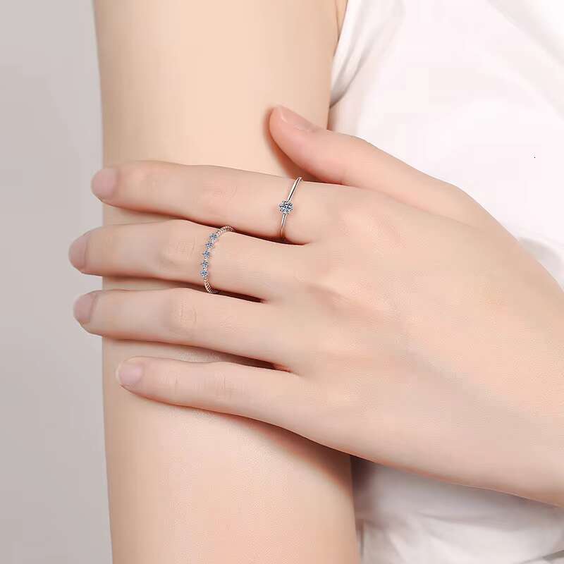 Manufacturers Wholesale S925 Plated Pt950 Gold 10 Points Moissanite Eight-Prong Ring Diamond Ring