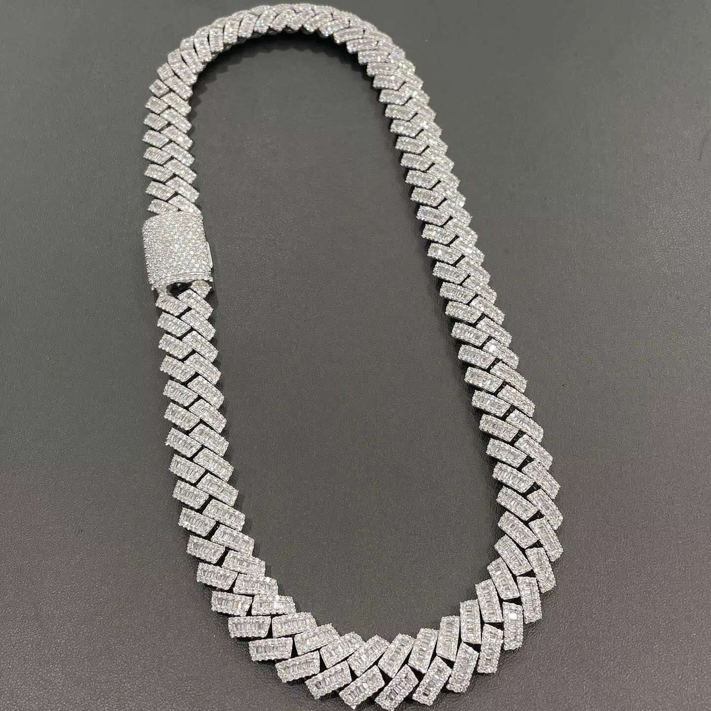 18mm wide long stick bread three rows VVS moissanite hip-hop ice out Cuban chain necklace