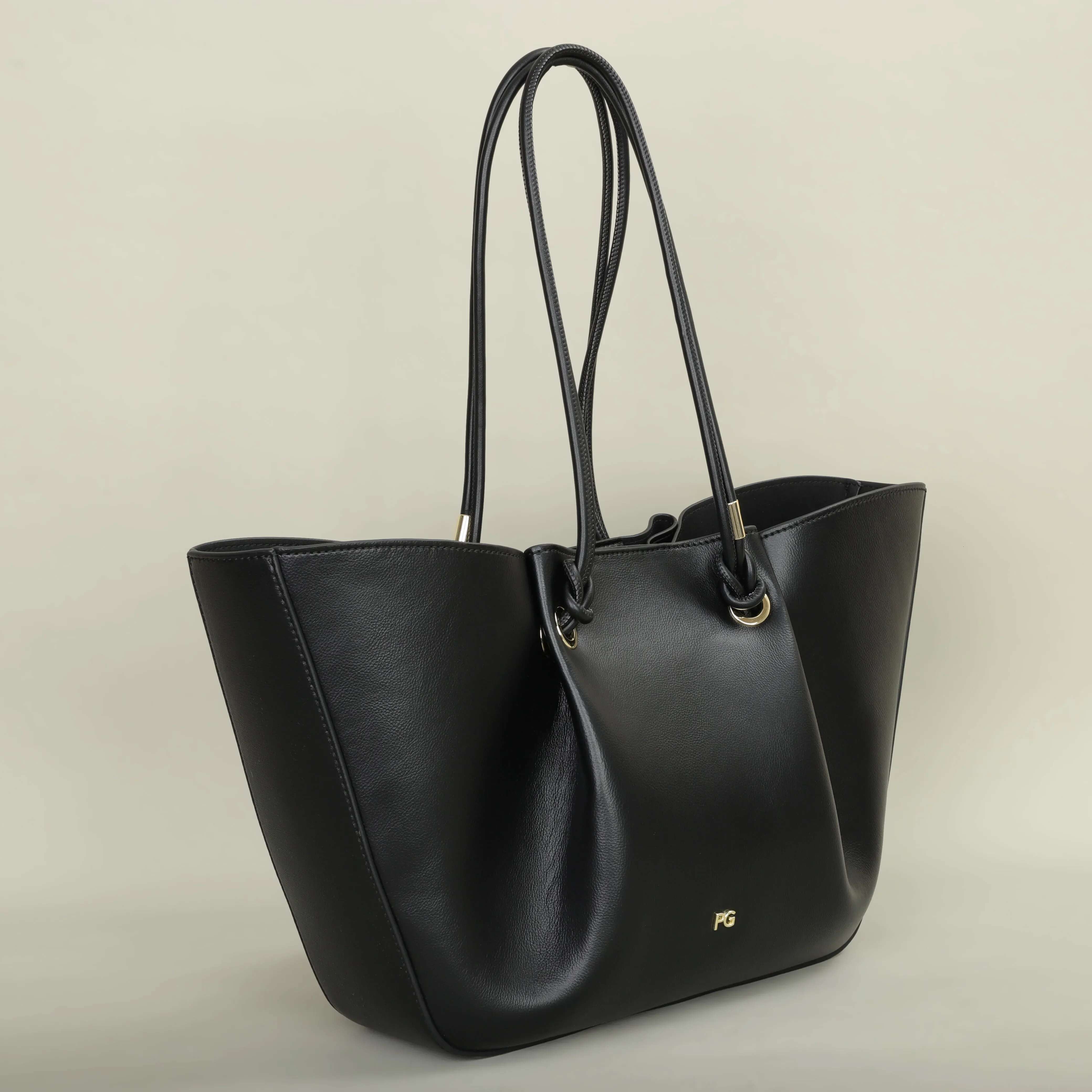 PG Elegant And Versatile Fashion Atmosphere Large Capacity Ladies Shoulder Bag Handbags Light Brand Women S Bags