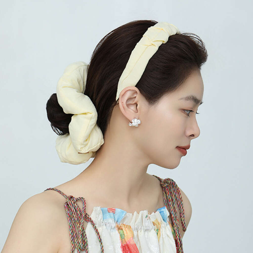 Simple Solid Color Classic Sweet Bow Hairband for Women 2025 New Korean Style Spring Elegant Versatile Hair Accessory Headband
