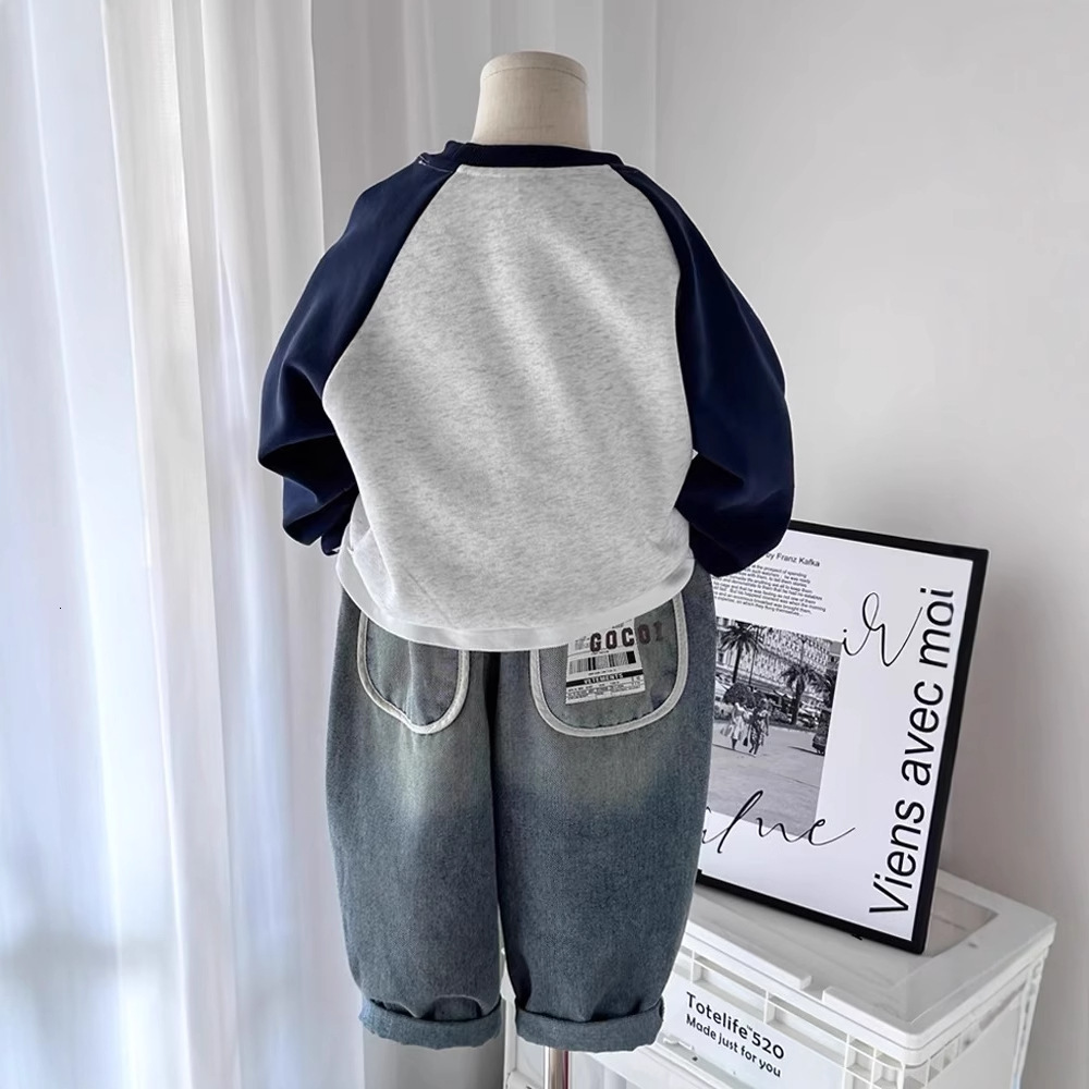 Ddmyshoesvip Cotton Hoodie With Shoulder Insertion Contrasting Colors Printed For Boys Girls Small Medium Sized Children S Clothing Spring And Autumn 