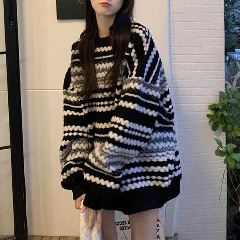 Fashion Harajuku Striped Knitted Sweater for Women Y2K Vintage Loose O-Neck Pullover Autumn Winter Casual Streetwear Long Sleeve Jumpers Y251110
