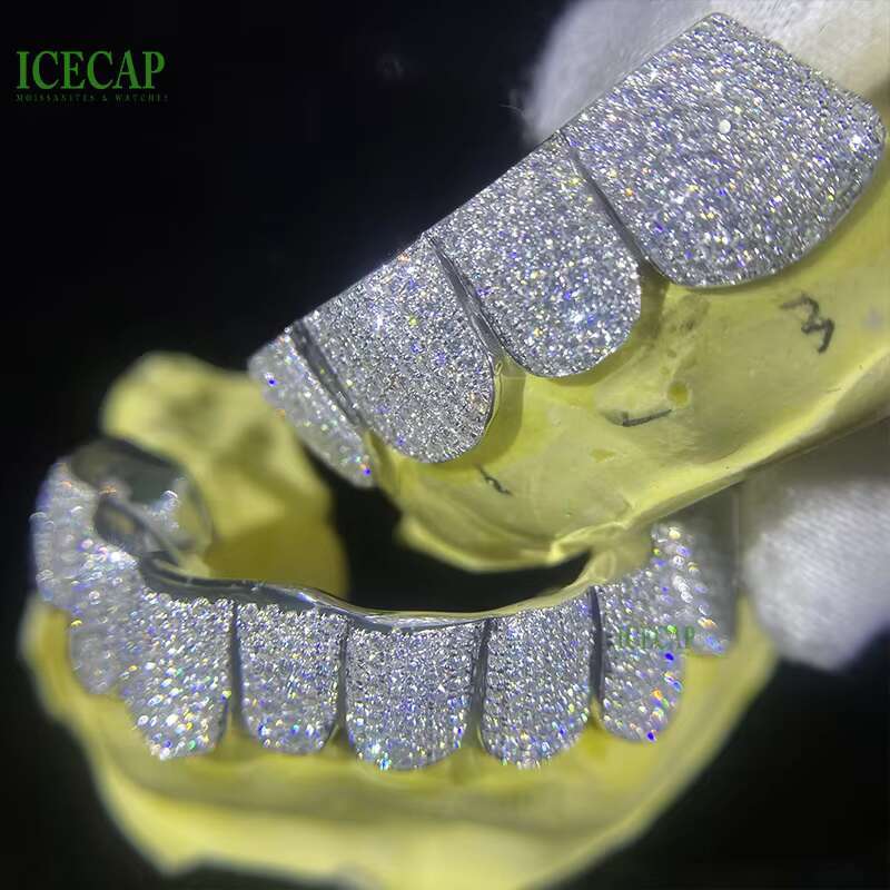 Designer jewelry Custom 925 Sterling Sliver VVS Moissanite Grillz Iced Out Womens and Men Hip Hop Jewelry Grillz Teeth Diamond Moissanite Grillz