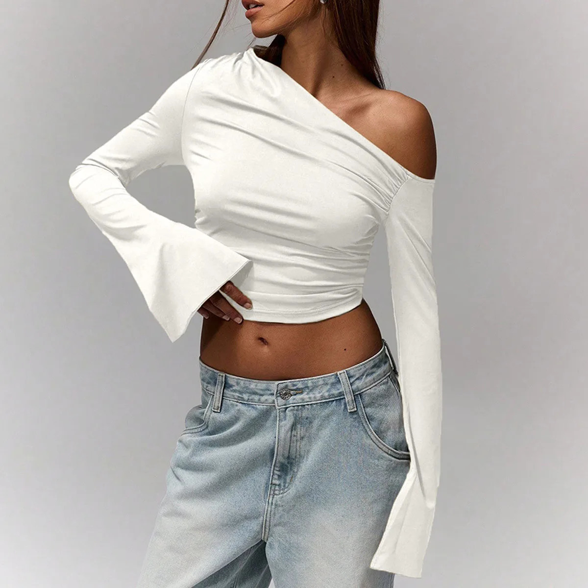 Street casual fashion Oblique shoulder ultrathin Tshirt folding waist weight loss solid color long sleeved womens spring and summer 250407