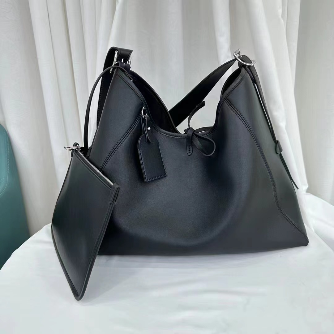 Leather texture commuting winter new handbag women's handbag light luxury large capacity handbag designer women's shoulder bag