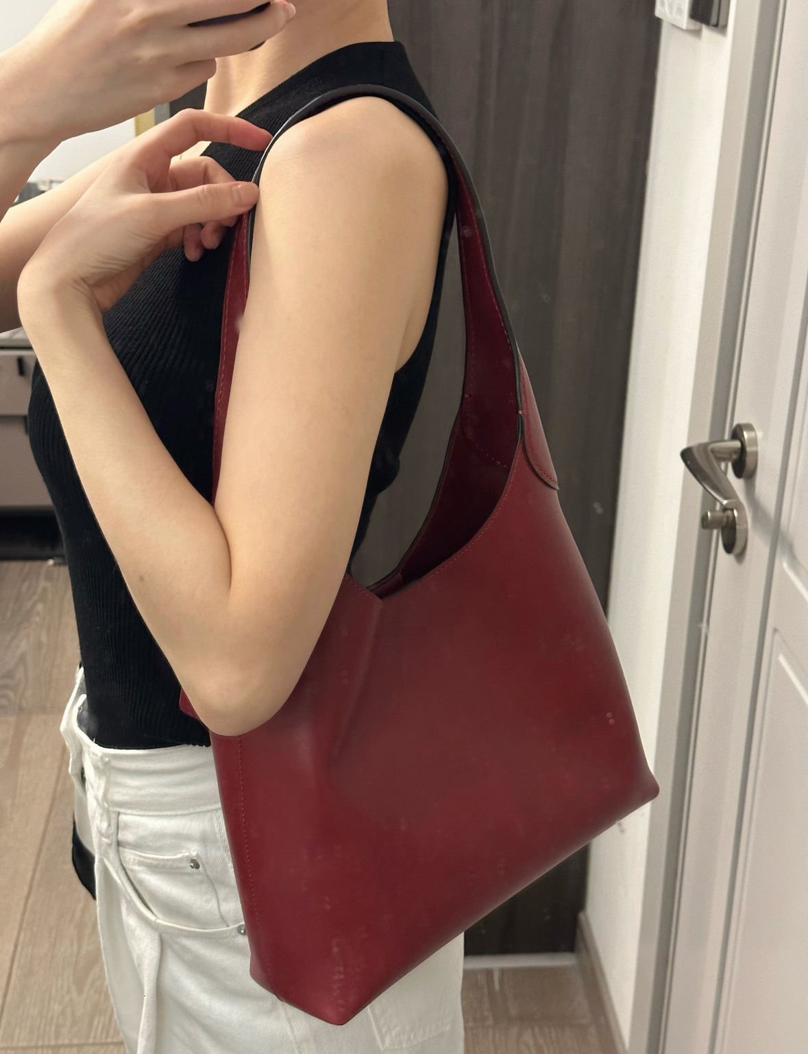 Designer bag shoulder bag retro style light luxury handbag armpit bag winter new casual multifunctional women's bag