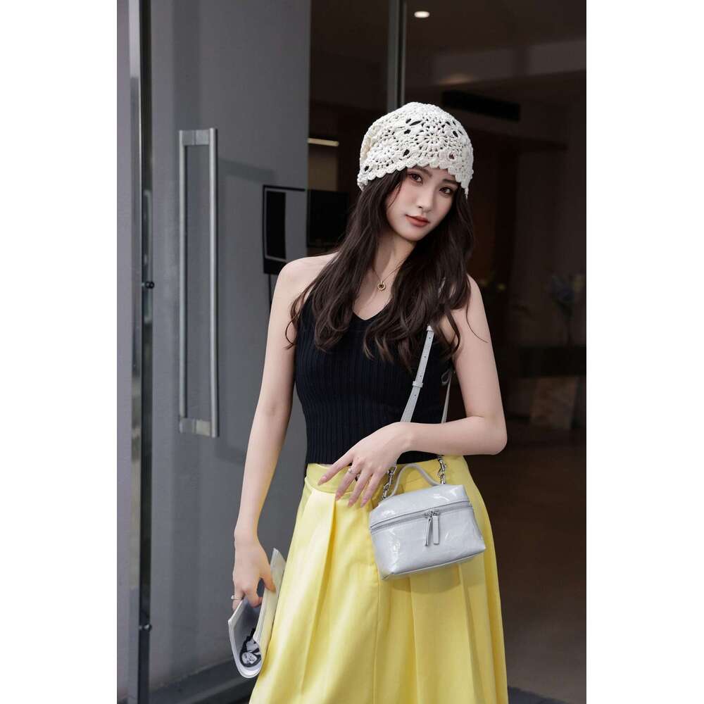 Leather Women S New Top Layer Wrinkled Lacquer Cowhide Lunch Box High End Handbag Single Shoulder Crossbody Bag High Quality