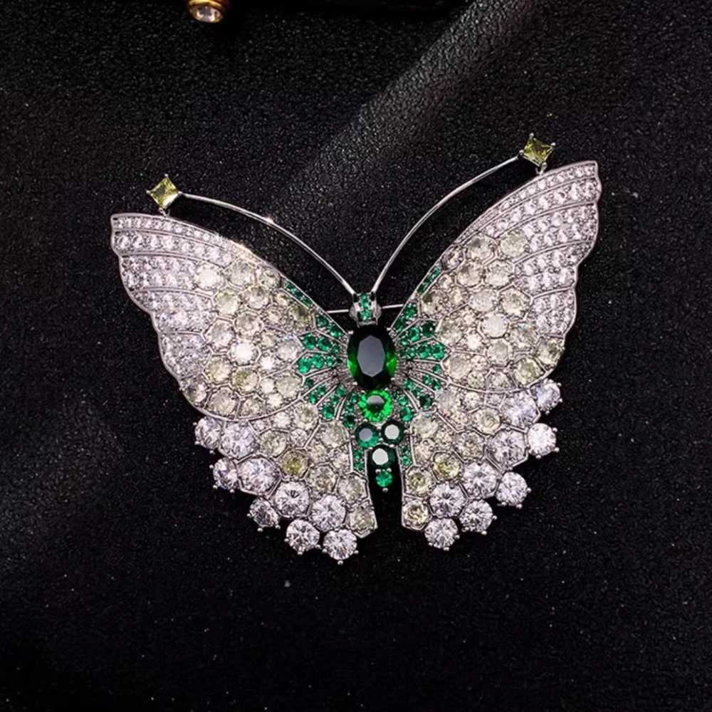 Baroque Luxury Beautiful Butterfly Insect Design Men Women Brooch PinJewelry Accessories WeddingHolidayPartyCoupleSurpriseGiftW251110