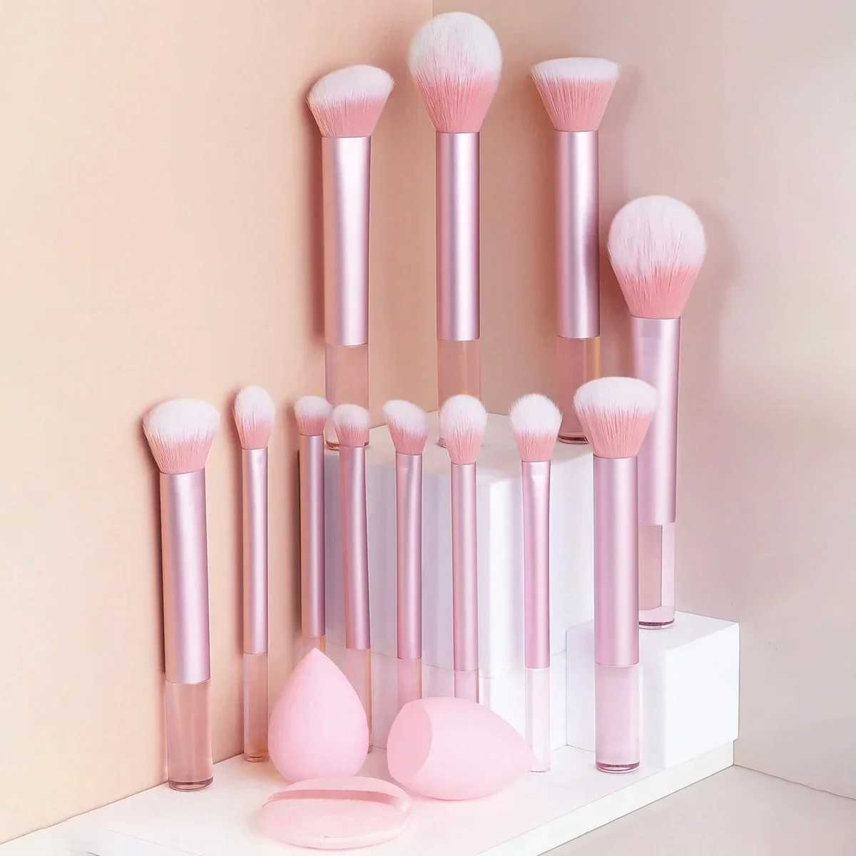 15pcs Professional Makeup Brush Set Includes 12pcs Aluminum Tube Makeup Brushes 2pcs Big Size Makeup Sponges 1pc Powder Puff L251110