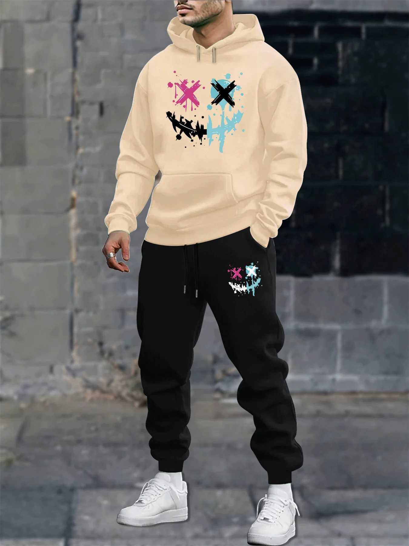 Mens autumn and winter casual fashion warm smiling face pattern printed loose plush thick hooded sweatshirtsweatpants set W251110