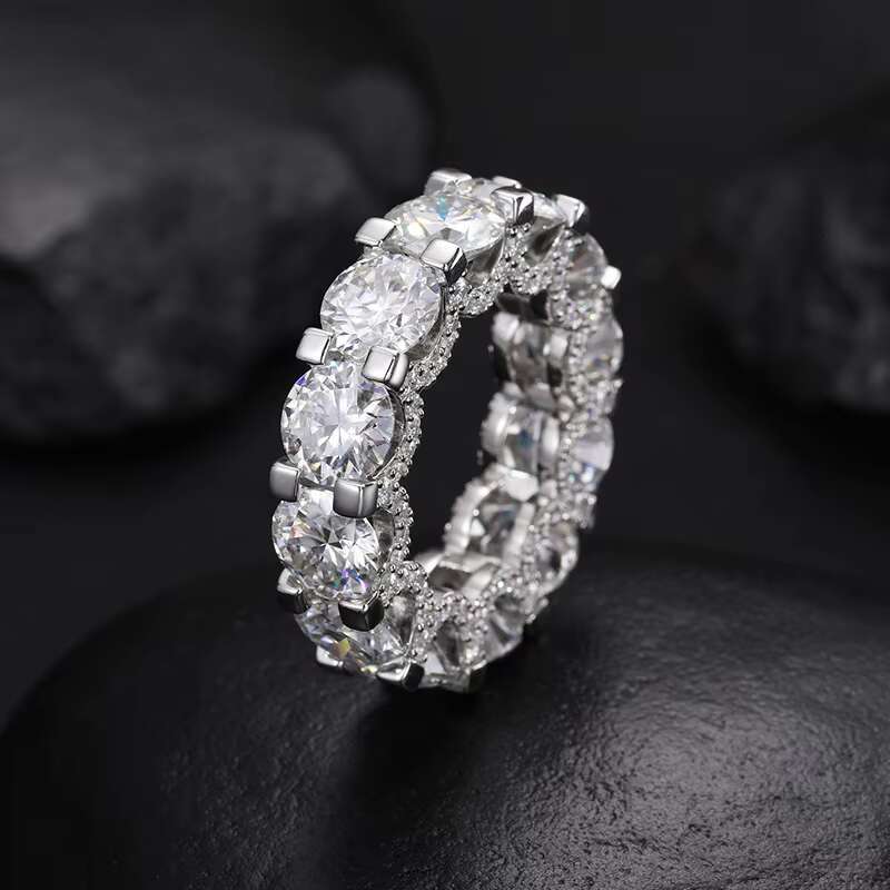 S925 Sterling Silver 8mm Ring With VVS Clarity Brilliant Cut Moissanite Gemstone Hip Hop Design Engagement Gift Weddings