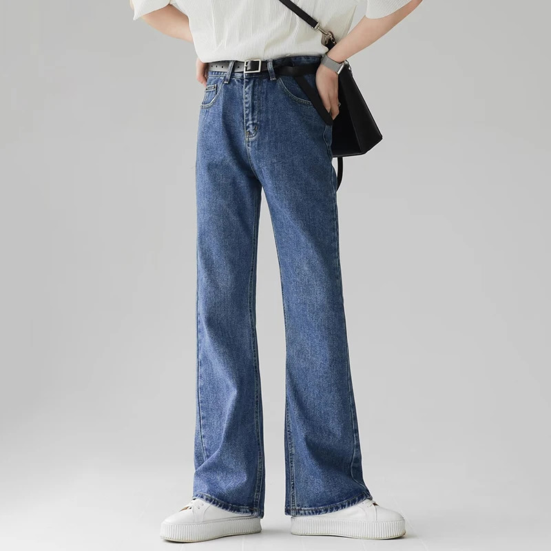 Mens comfortable pocket commuting jeans mens fashionable casual bell bottom jeans Korean style simple retro straight denim Trouser 250408