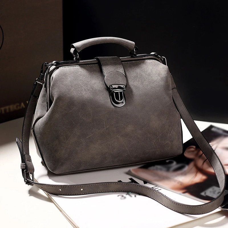 European and American Trend Square Bag Pure Color Versatile Single Shoulder Bag Soft Surface Lock Buckle Handbag for Women R251110