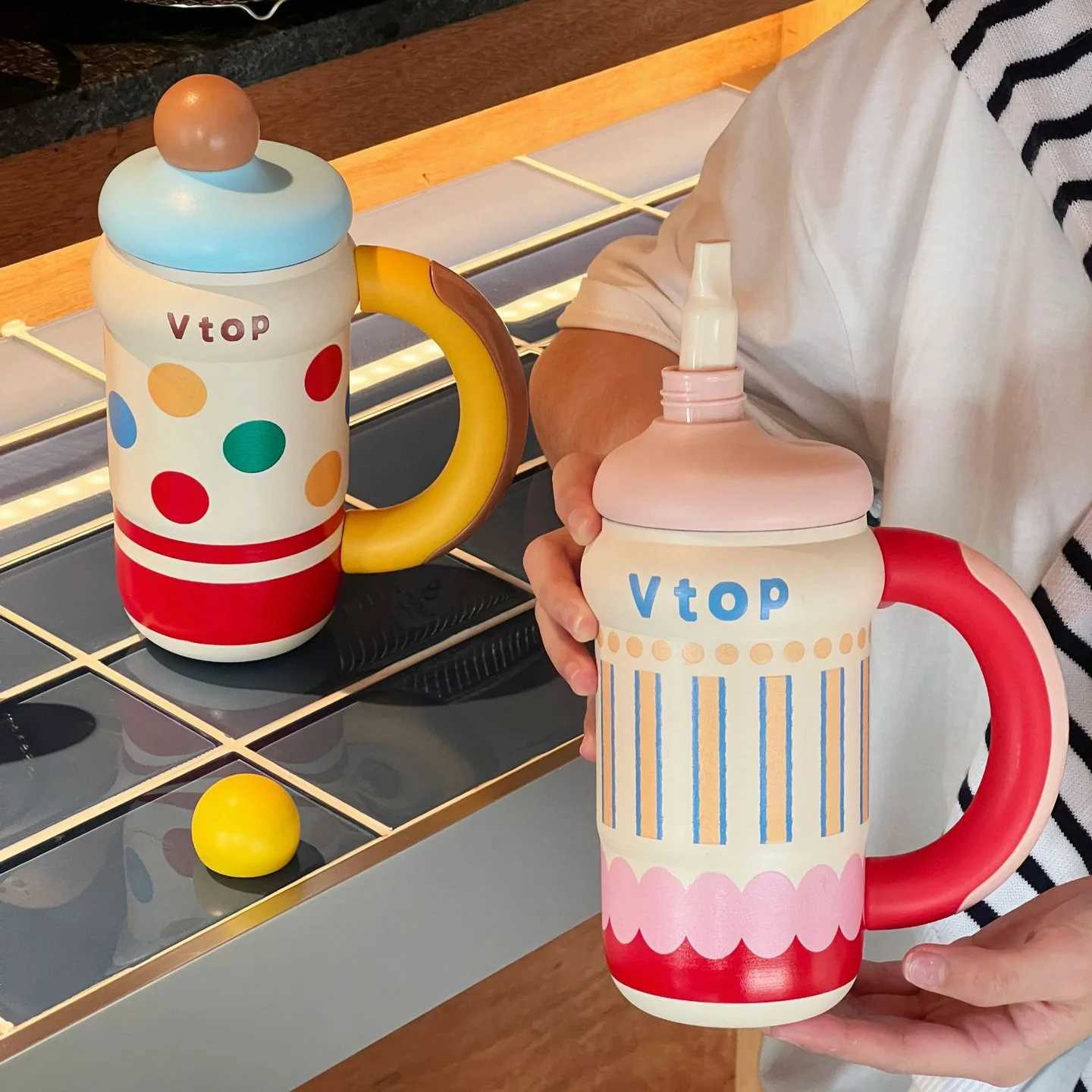 Fashionable cup Stainless steel insated cup straw cup outdoor portable water cup large capacity ceramic cup Y251110