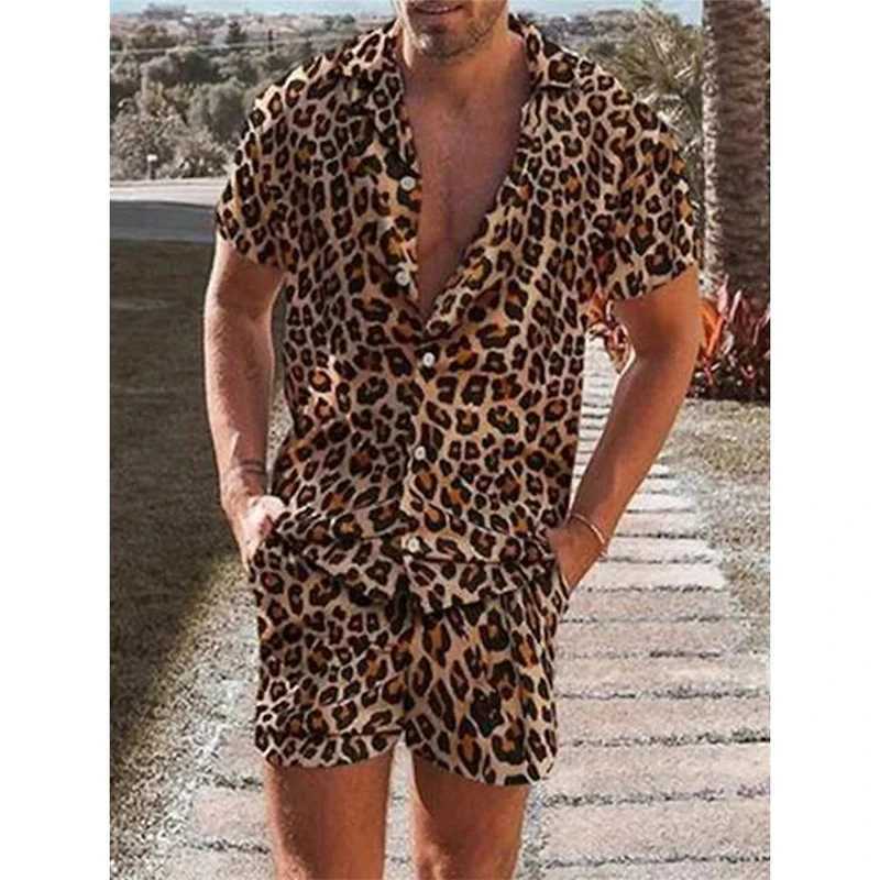 Leopard printed mens short sleeved mens T-shirt top summer casual full set Hawaiian beach shirt mens plus size T-shirt X250410