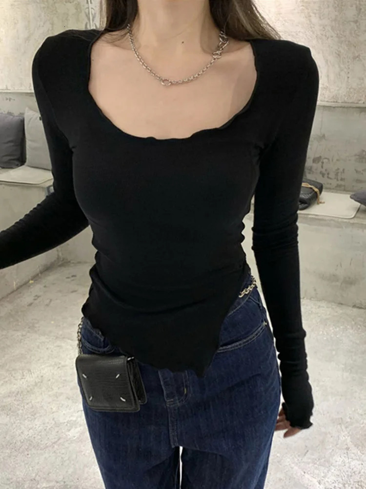 Long sleeved Tshirt for women with fungal thread irregular hem knitted slim autumn bottom fashionable and sexy solid Ulzzang 250407