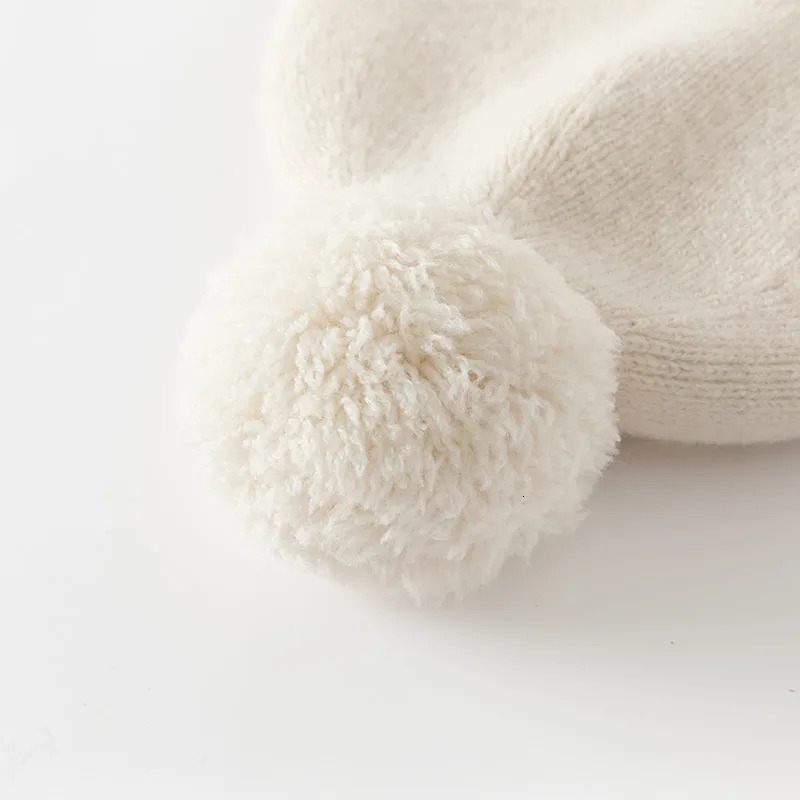 Dave Bella Fluffy Fur Ball Hat and Cap for Boys Grils Baby Beanie Winter Warm Hat Children Knitted Cap Accessories DB4242232 251103