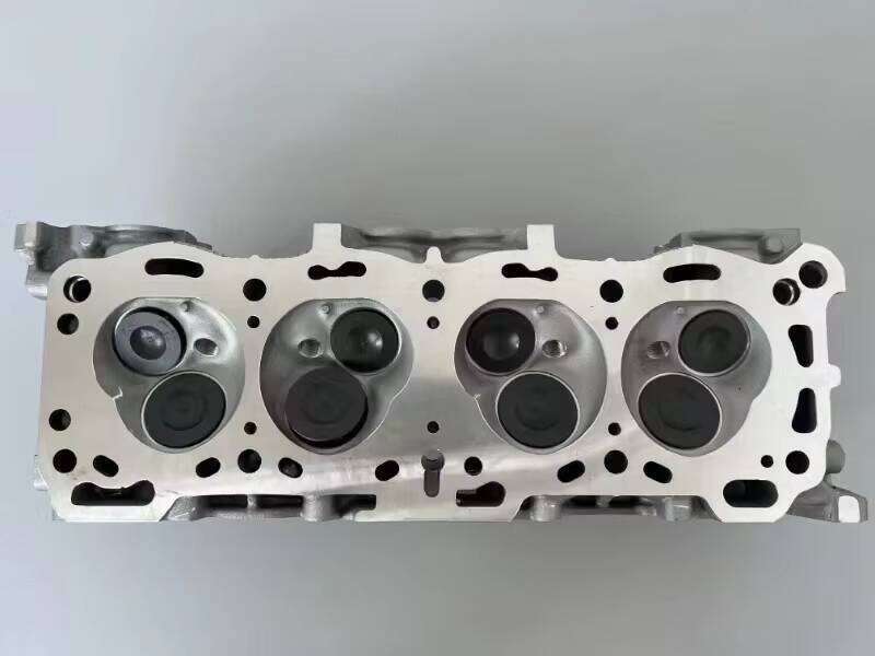 4ZD1 Engine Complete Cylinder Head for Isuzu 2.3L HEART-SHAPED CHAMBER
