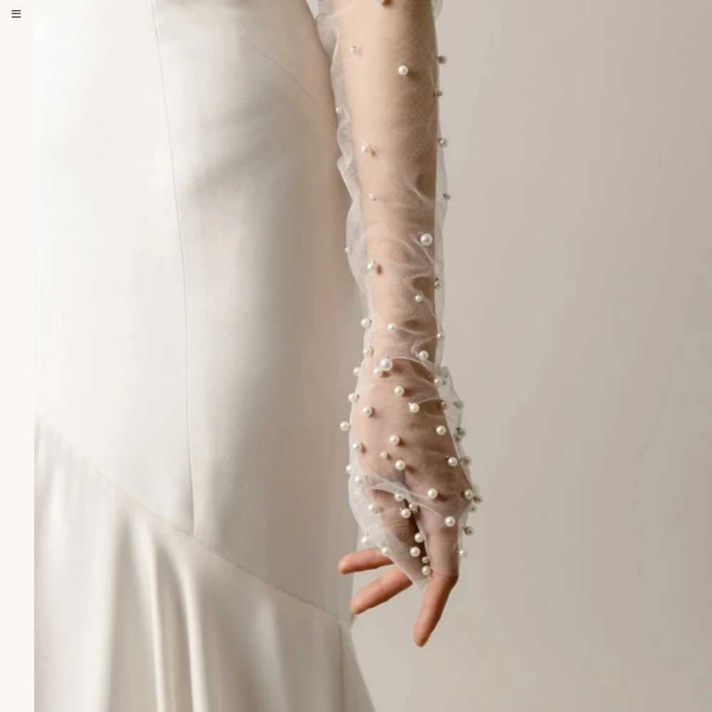 1 Pair Bridal Fingerless Pearl Gloves Wedding Sleeves Removable Shrugs for Women Summer Elegant Bolero Shoulder Cape VPM10 L251110