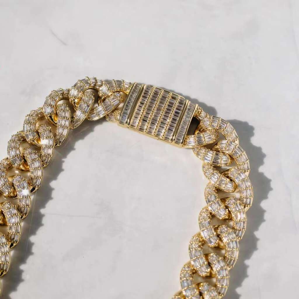 Hip hop rapper 18mm pure sier double row long stick bread Miami man ice out Cuban chain necklace