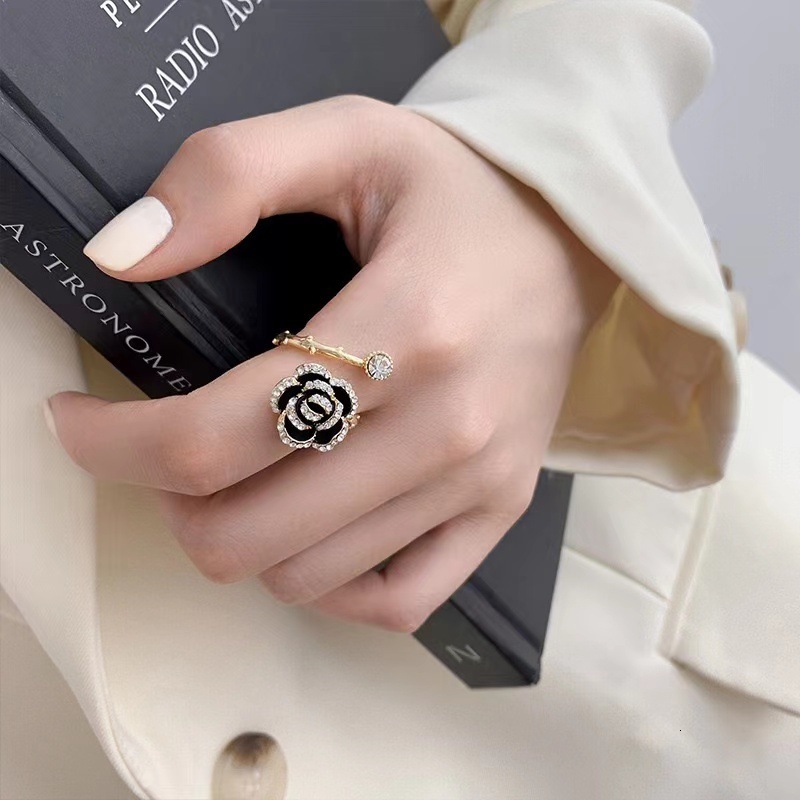 Korean Black Camellia Ring For Women Niche Fashion Ring Design Designer Ring Light Luxury High-end Feel Exquisite Fashion Personalized Open Index Fing