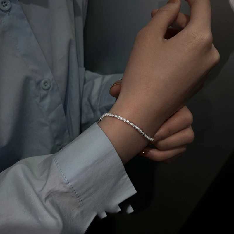 New Silver Colour Sparkling Gypsophila Adjustable Bracelet Bangle for Women Fine Fashion Jewelry Wedding Party GiftT251110