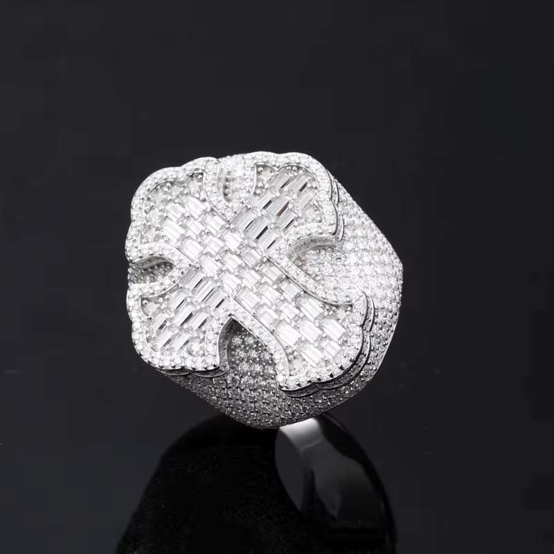 Micro VVS Baguette Moissanite Cross Ring White Gold 925 Sterling Silver Hip Hop Rappers Jewelry Gift Weddings Parties Designed