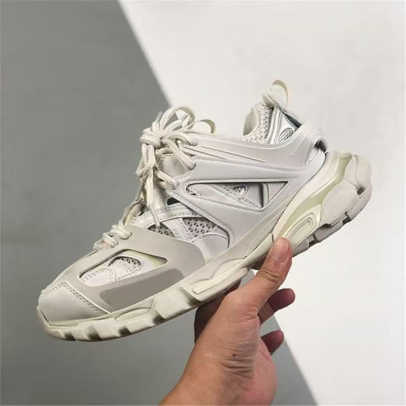 Designer Runner 7.0 7.5 Sneaker shoes Track 3.0 Men Women Paris Triple White Black Pink Grey Beige Sneakers Gomma Leather Nylon Printed Platform Eur 36-46