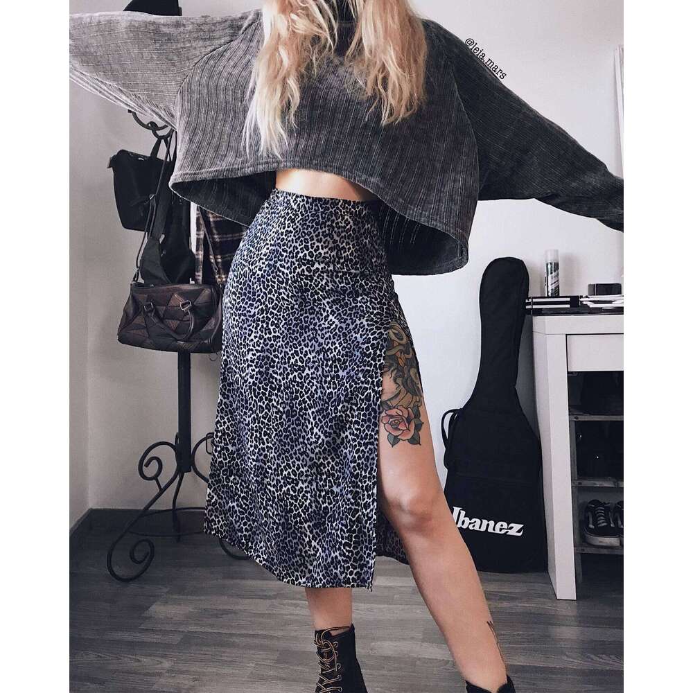 2021 ral leopard print high waisted elastic slit long A-e skirt for women in 2025, versatile new trendy clothing ins