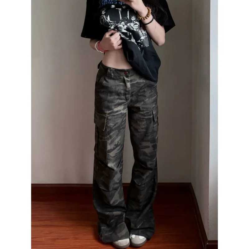 Loose Fit Womens Casual Jeans High Waist Wide Leg Denim Trousers American Camouflage Overalls Autumn Winter Trendy Comfort Wear C251110