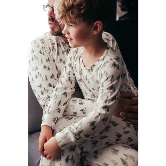 Christmas Pjs Adults Kids Matching Pajamas Set Allover Print Soft Loose Sleepwear Xmas Family Look Pyjamas Holiday Wear 251104