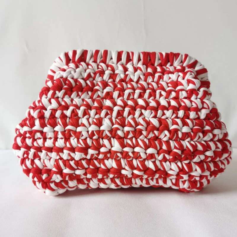 New handmade crochet cloud high-quality woven clutch fashion clip bag
