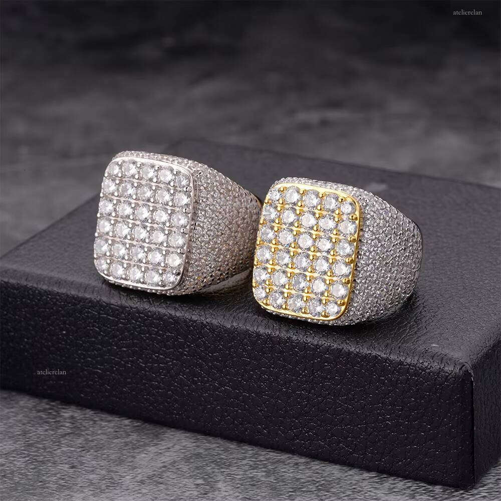 Hip-Hop Boutique Jewelry Chrysolite Diamond Cubic Zirconia 925 Sterling Silver Iced Out Custom Men's Ring