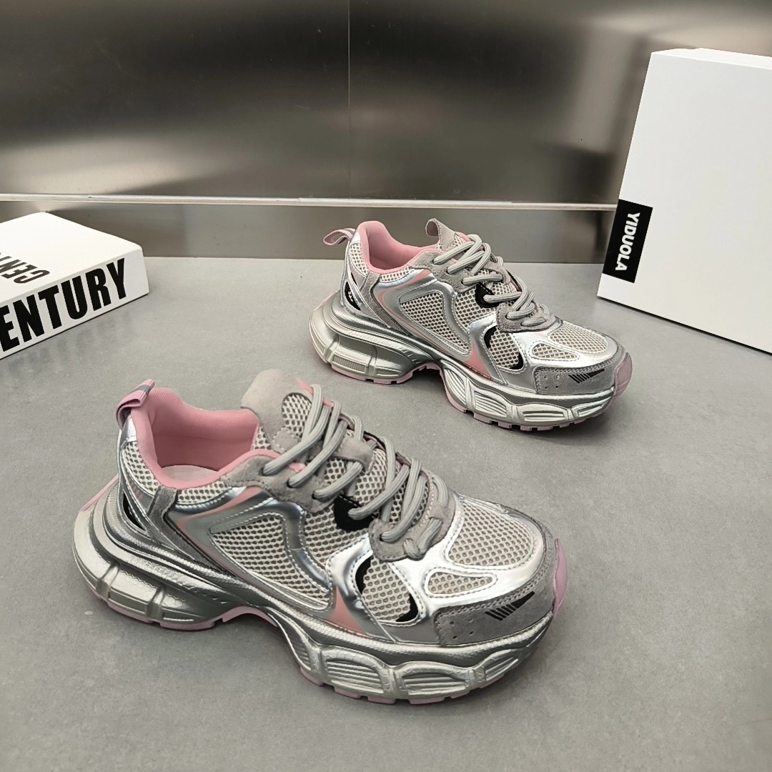 2025 New Thick soled Sports Women's Shoes Lightweight Designer Fashion Casual Shoes Street Women's Shoes