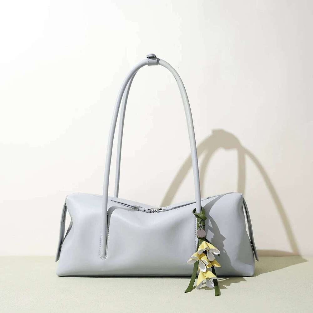 Designer Lazy Style Genuine Split Cow Leather Tote Bag Niche Crossbody Purse With Pendant Minimalist Chic Handbag For Women St251110