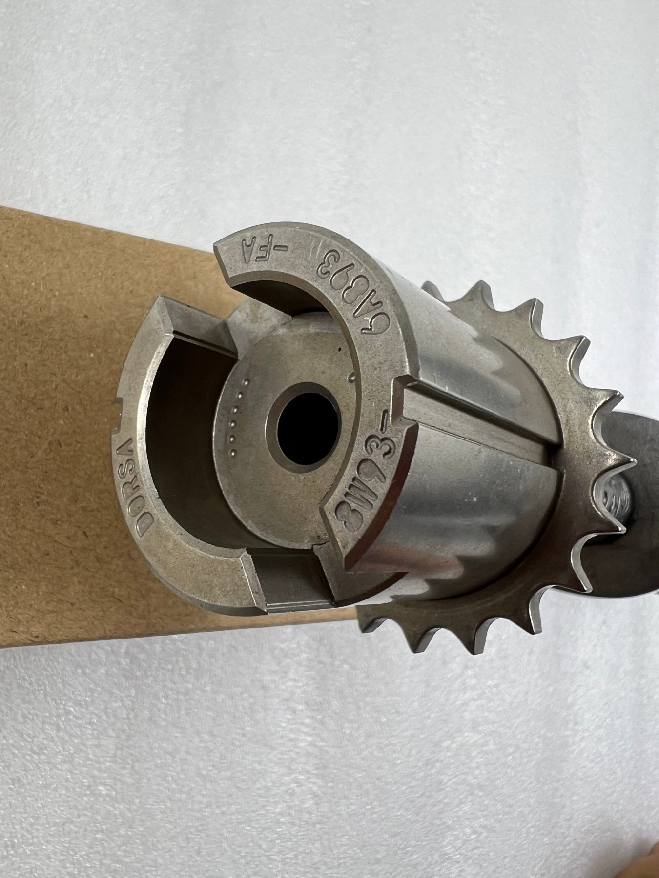 Land Rover Jaguar fuel pump drive shaft suitable for Range Rover Executive/Sport Discovery 4/5 XJ/XF F-PACE petrol 5.0/5.0L LR067417 LR037021 AJ813711