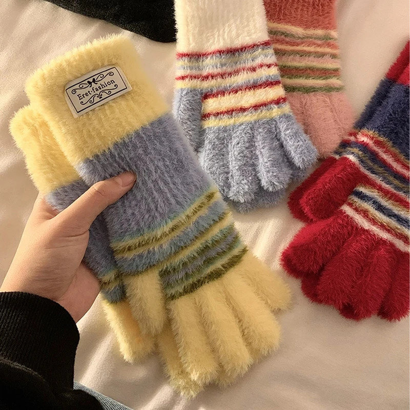 Korean Style Colorful Striped Girls Gloves Winter Warm Knitted Plush Women Gloves Outdoor Five-fingered Gloves Can Touch Screen 251106