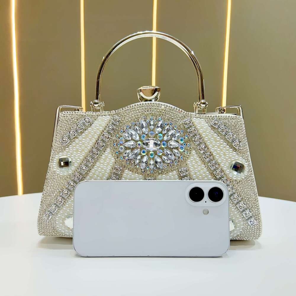 Fashion versatile evening bag, exquisite handbag, crossbody bag with rhinestones, suitable daily parties, gatherings, outings, weddings, can be used a