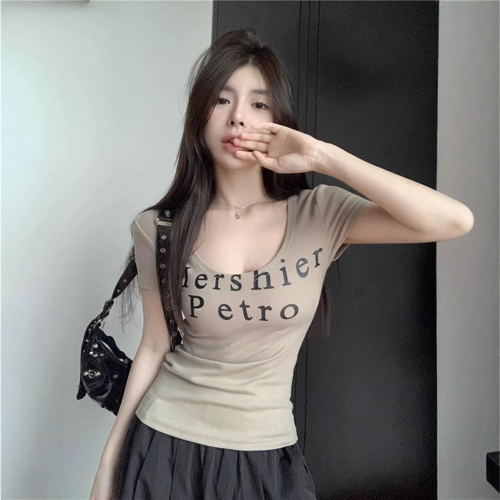 2025S Designer Women S T Shirt Letter Printed U Shaped Collar Sleeved T Shirt For Women In Summer Pure Desire Style Shoulder Length Short Base Top