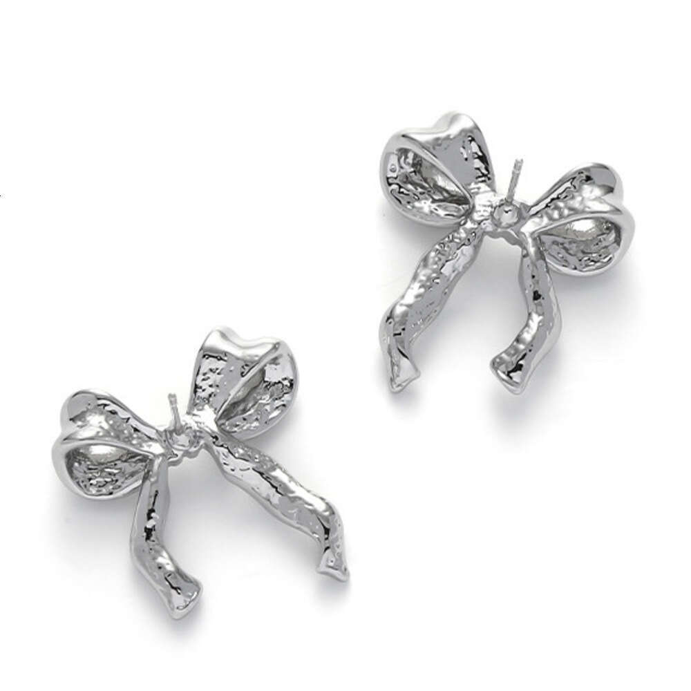 European and American Cross-Border Bowknot Earrings for Women, Niche Design, Sweet Cool Simple Style, Personality Stud Earrings, Fashionable Versatile