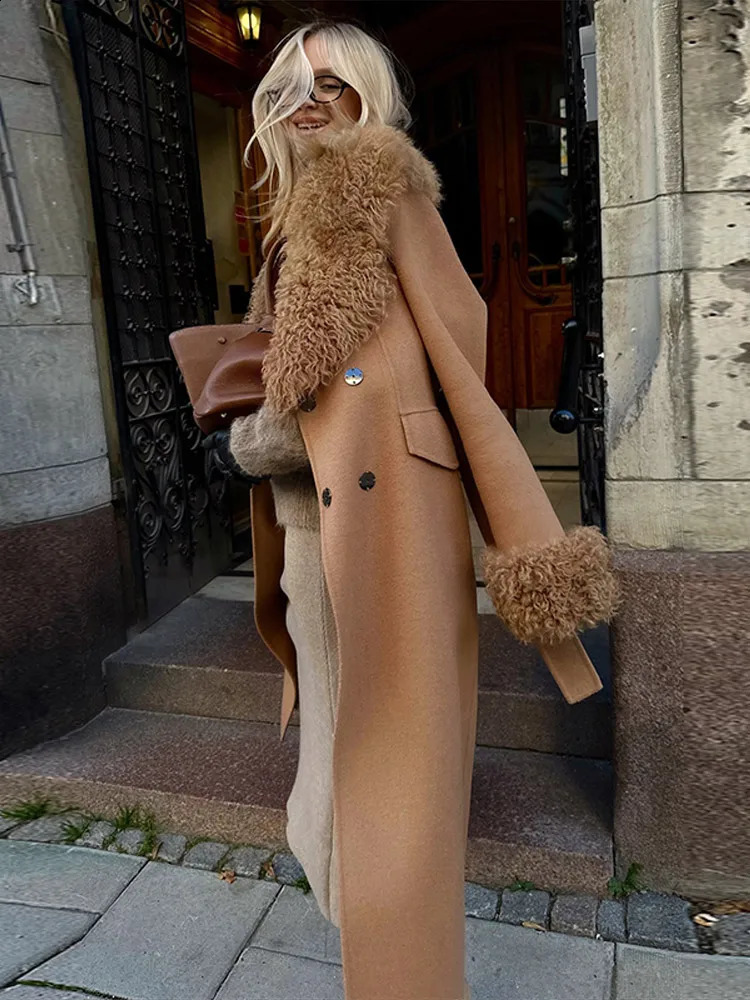 Fashion Fur Collar Woolen Overcoat Women Long Sleeve Double-breasted Lace Up Pocket Coat 2025 Autumn Winter Lady Street Outwear 251105