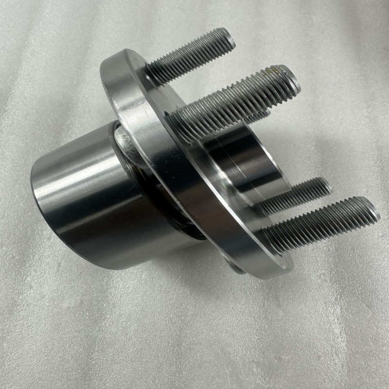 Land Rover front wheel hub bearings are suitable for Freelander 2 LR003157