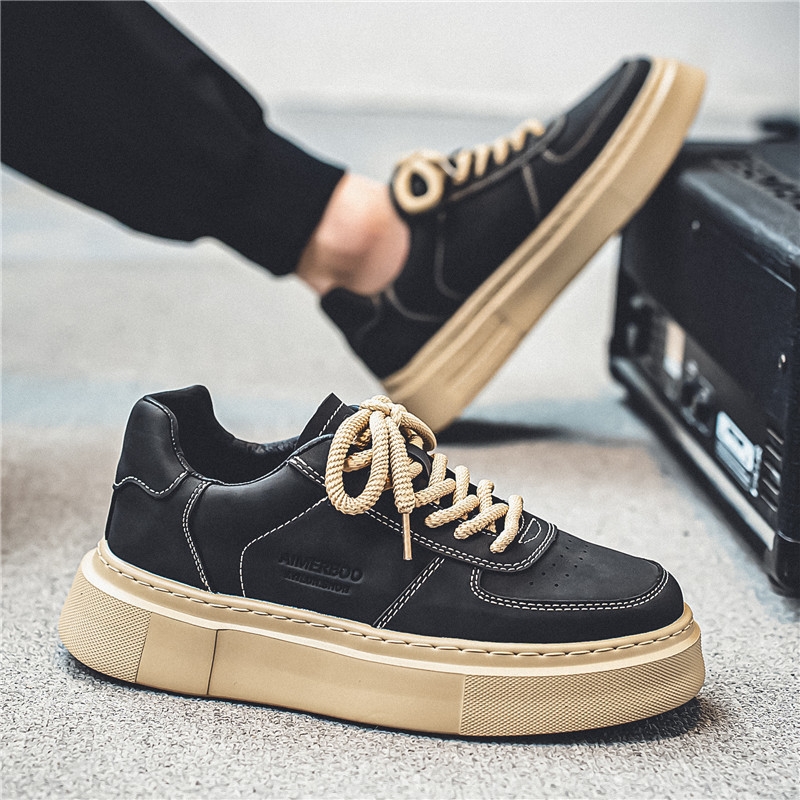 Men's shoes 2025 new spring retro casual shoes men's thick sole leisure sports anti-slip wear-resistant labor protection shoes Khaki black
