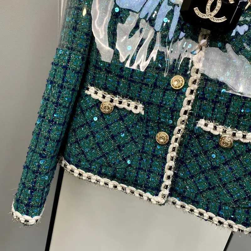 Women Elegant Vintage Tweed Fragrant Suit Jacke Coat Top And Skirt Two Piece Set Green Outfit Winter Jacquard Party Clothing W251110