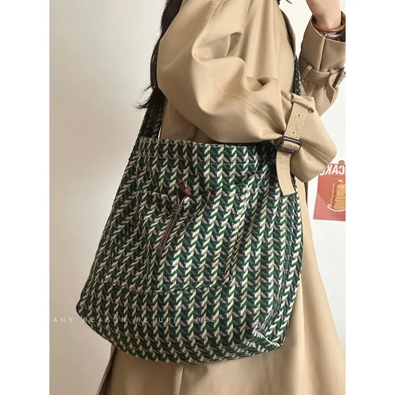 Korean retro woolen plaid canvas bag womens 2025 large capacity tote commuting single shoulder crossbody 251110