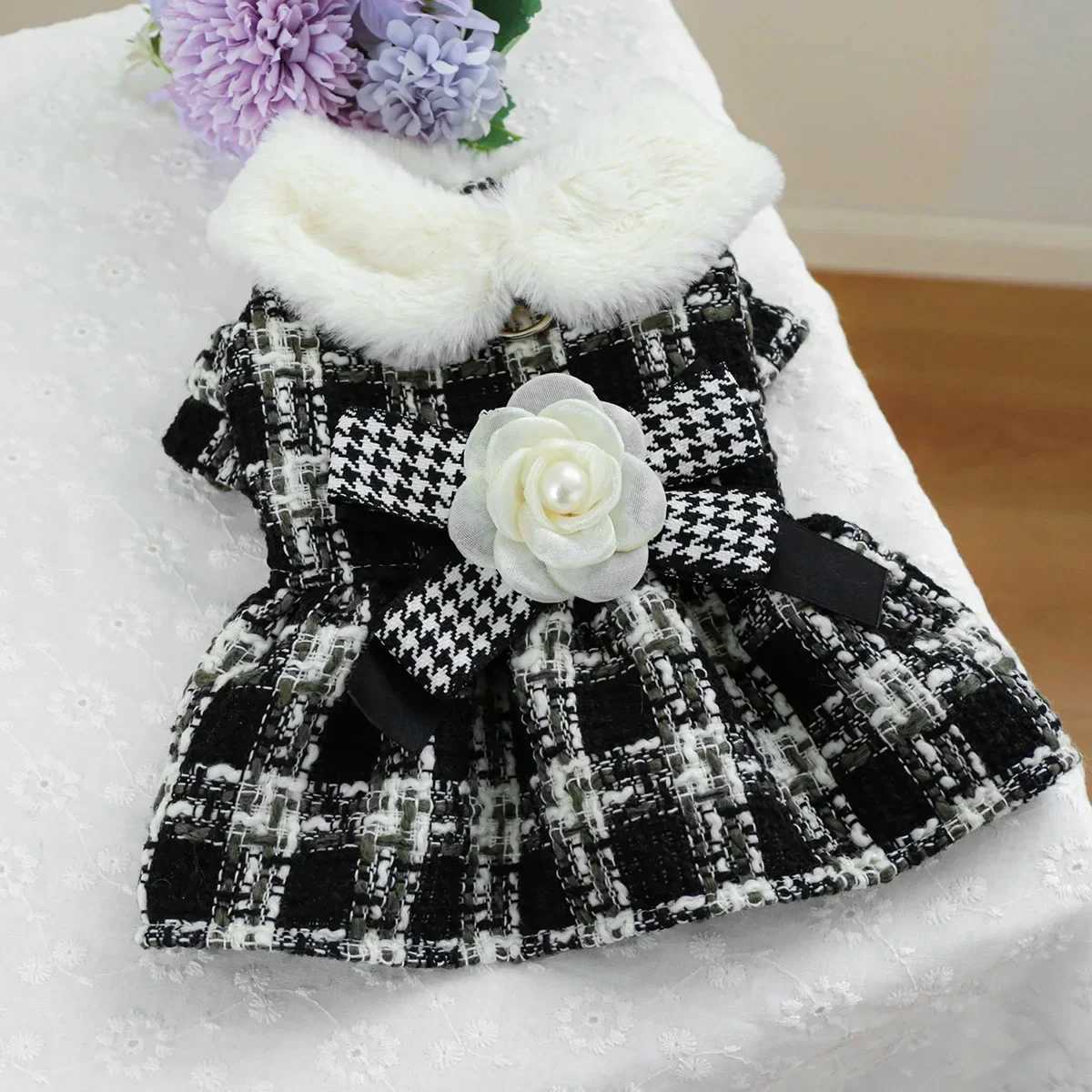Pet Plaid Woolen Dress Dog Fur Collar Autumn and Winter Coat Cat Clothing Autumn and Winter Flower Dress Puppy Clothes J251110